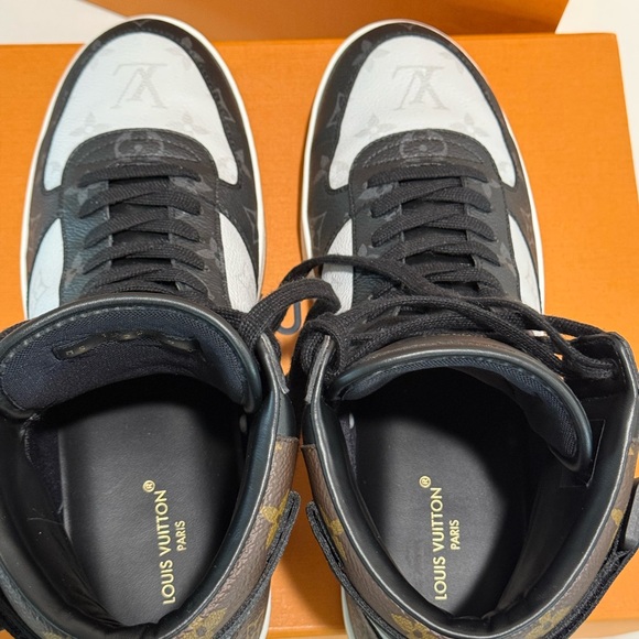 Like new - Picture 15 of 16